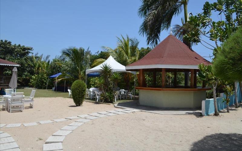 Villa Ocho Rios Under The Palms Extérieur photo